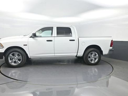 Used 2019 RAM 1500 Tradesman w/ Tradesman SXT Package AWD/4WD image 2