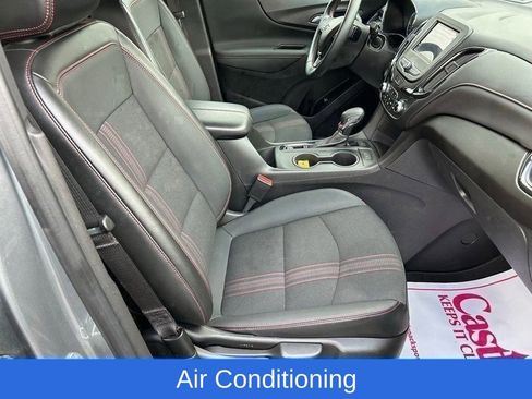 Used 2023 Chevrolet Equinox RS image 31