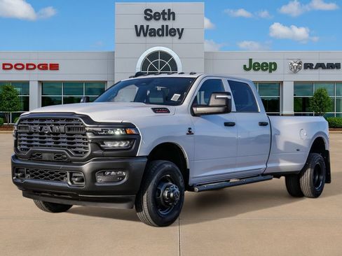 New 2026 RAM 3500 Tradesman AWD/4WD image 57
