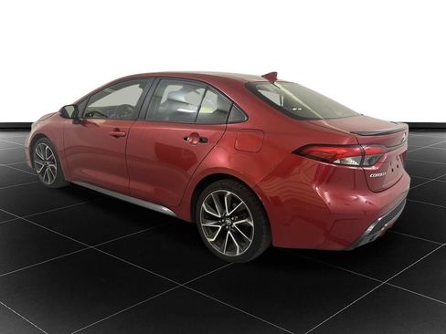 Used 2020 Toyota Corolla XSE image 3