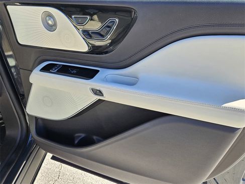 Used 2020 Lincoln Aviator Black Label w/ Dynamic Handling Package image 41