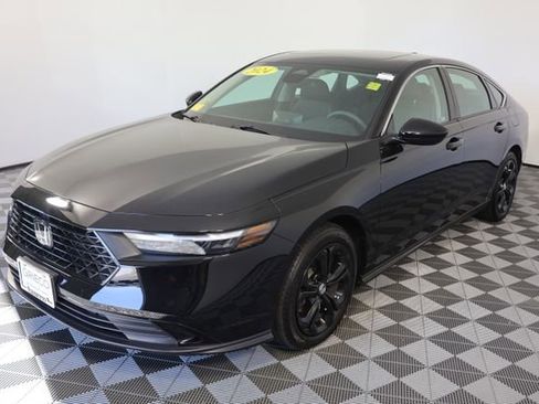 Certified 2024 Honda Accord EX image 4