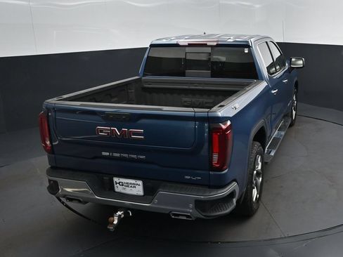 Used 2024 GMC Sierra 1500 SLT w/ SLT Premium Plus Package AWD/4WD image 35