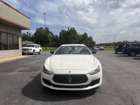 Used 2019 Maserati Ghibli RWD image 3