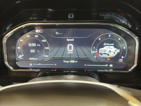 Used 2025 GMC Sierra 1500 Elevation image 30