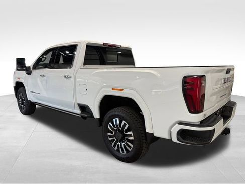 Used 2024 GMC Sierra 2500 Denali w/ Denali Reserve Package image 5