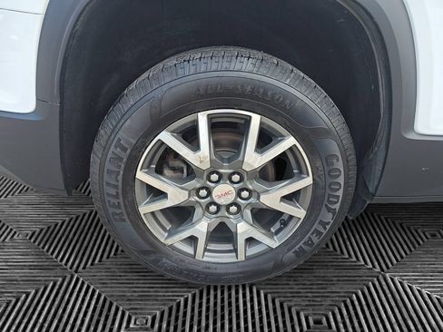 Used 2021 GMC Acadia SLE w/ Driver Convenience Package AWD/4WD image 14