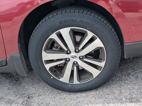 Used 2018 Subaru Outback 2.5i Limited AWD/4WD image 11