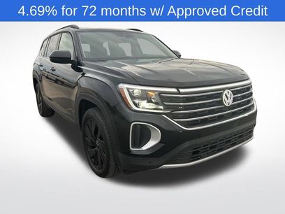 Used 2025 Volkswagen Atlas SE