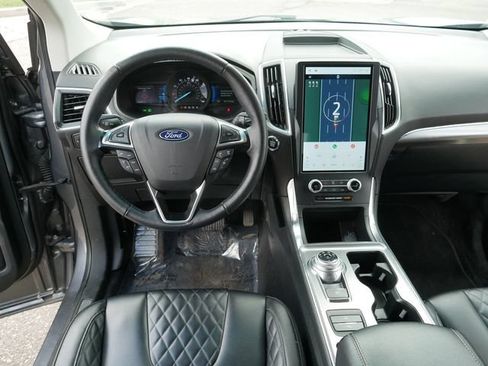 Used 2024 Ford Edge Titanium AWD/4WD image 21