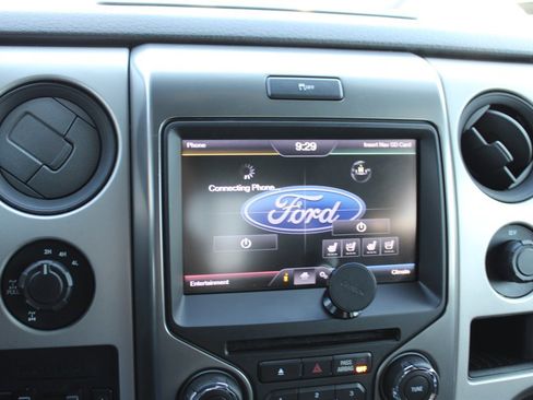 Used 2014 Ford F150 Raptor w/ Equipment Group 801A Luxury image 28