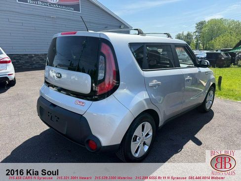 Used 2016 Kia Soul w/ Convenience Package FWD image 3