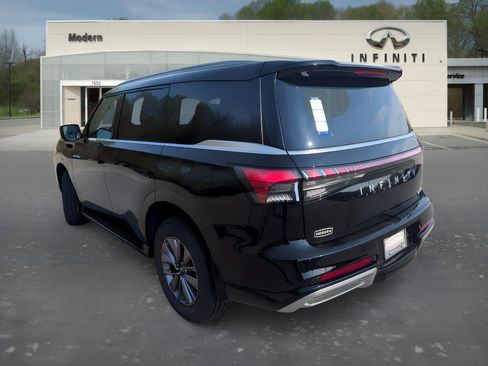 Certified 2026 INFINITI QX80 Pure w/ Cargo Package AWD/4WD image 6