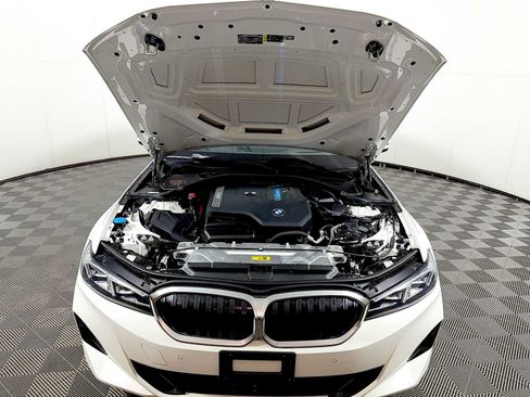 Certified 2023 BMW 330e xDrive w/ Premium Package AWD/4WD image 31