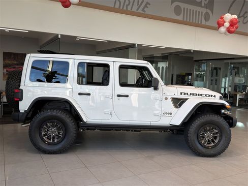 New 2025 Jeep Wrangler Rubicon 392 image 4