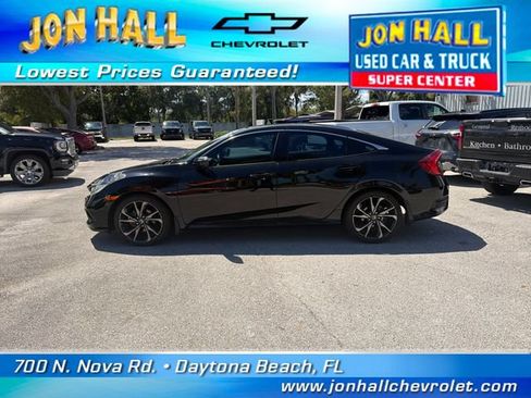 Used 2019 Honda Civic Sport image 4