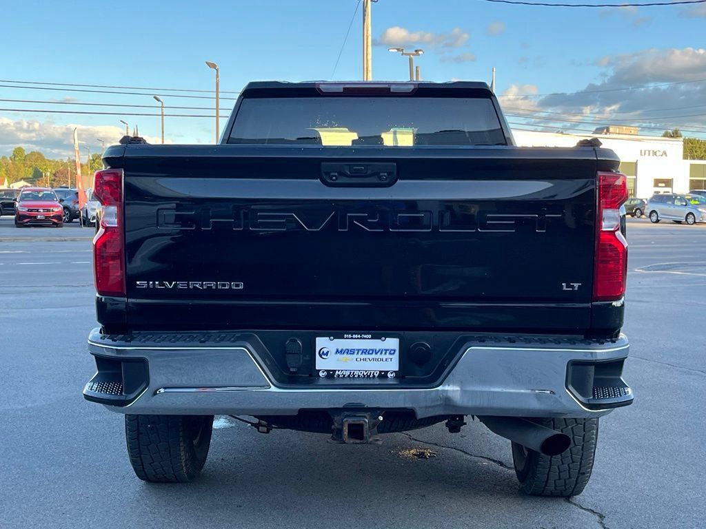 Used 2024 Chevrolet Silverado 3500 LT w/ Convenience Package AWD/4WD image 6