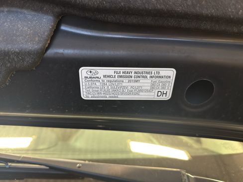 Used 2015 Subaru Crosstrek 2.0i Limited w/ Popular Package #2 AWD/4WD image 33