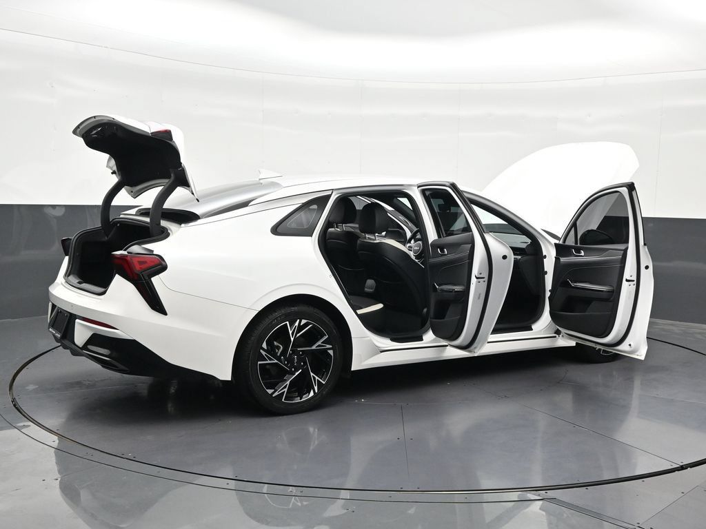 Used 2025 Kia K5 GT-Line FWD image 32