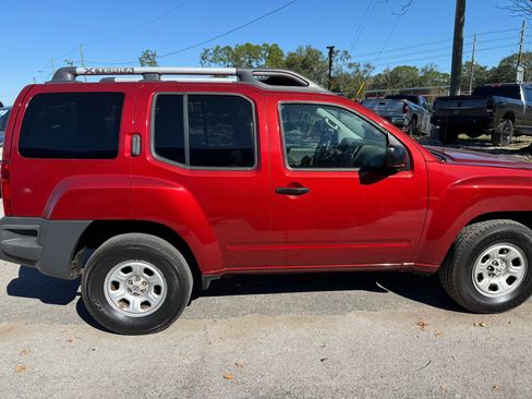 Used 2014 Nissan Xterra X image 5