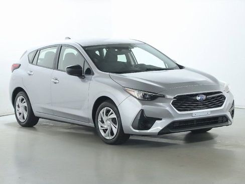 Certified 2024 Subaru Impreza 2.0i AWD/4WD image 9