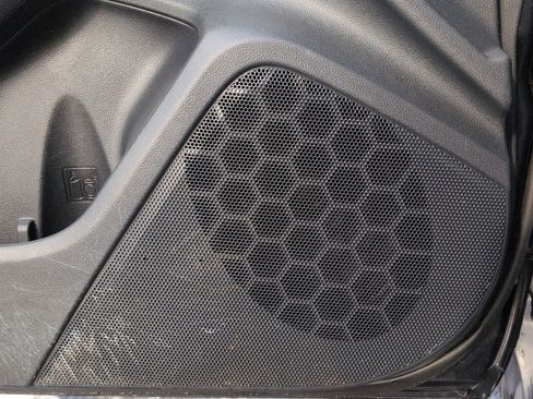 Used 2019 Subaru Crosstrek 2.0i Premium image 30