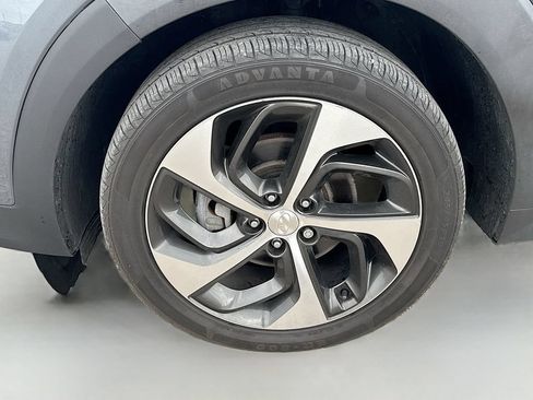 Used 2017 Hyundai Tucson Sport FWD image 29