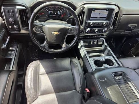 Used 2018 Chevrolet Silverado 1500 LTZ Z71 w/ LTZ Plus Package AWD/4WD image 16