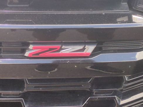 Used 2023 Chevrolet Suburban Z71 w/ Max Trailering Package AWD/4WD image 34