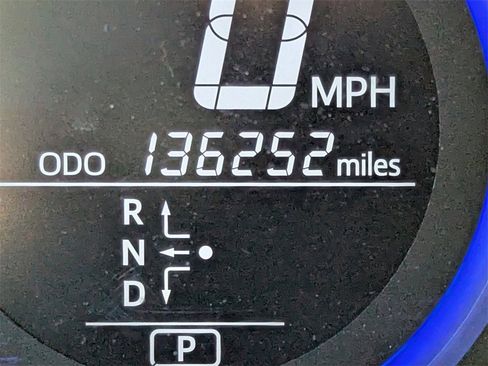 Used 2013 Toyota RAV4 EV image 2