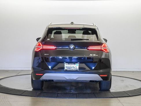 Used 2026 BMW X3 xDrive30i w/ Premium Package AWD/4WD image 3