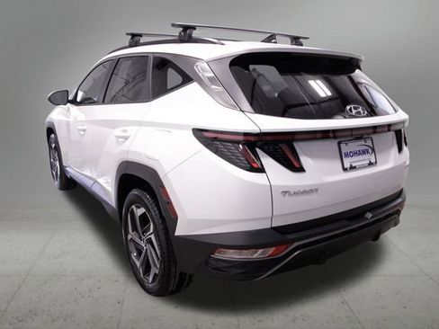 Used 2023 Hyundai Tucson SEL w/ Convenience Package image 3