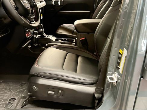 New 2026 Jeep Wrangler Unlimited Rubicon 392 w/ Quick Order Package 27X Moab AWD/4WD image 5