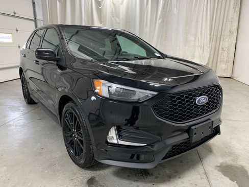 Used 2022 Ford Edge ST-Line image 2