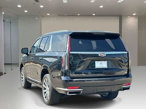 Used 2024 Cadillac Escalade Premium Luxury Platinum AWD/4WD image 3