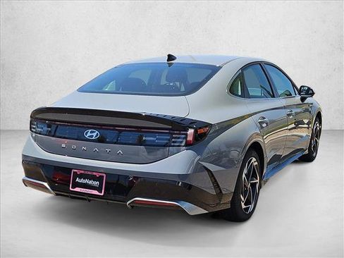 New 2026 Hyundai Sonata SEL FWD image 2