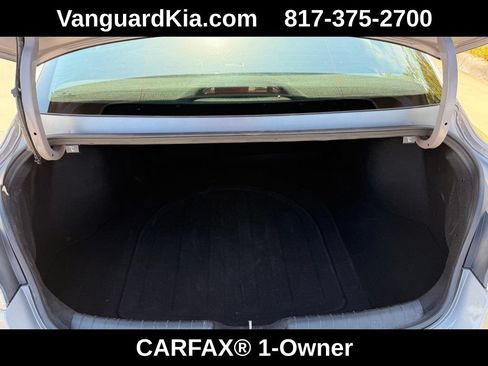 Used 2025 Hyundai Elantra SEL FWD image 26