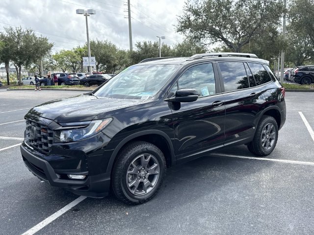 Certified 2024 Honda Passport TrailSport image 8