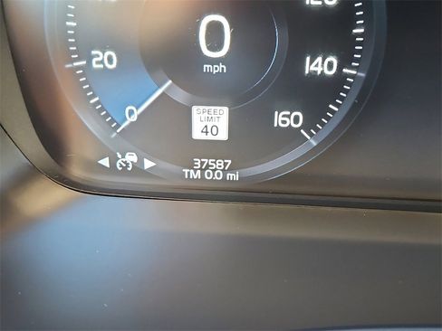 Used 2022 Volvo XC90 T6 Inscription w/ Advanced Package image 13