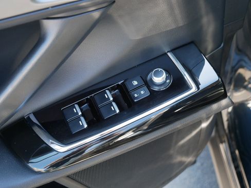 Used 2023 MAZDA CX-9 Touring Plus AWD/4WD image 19