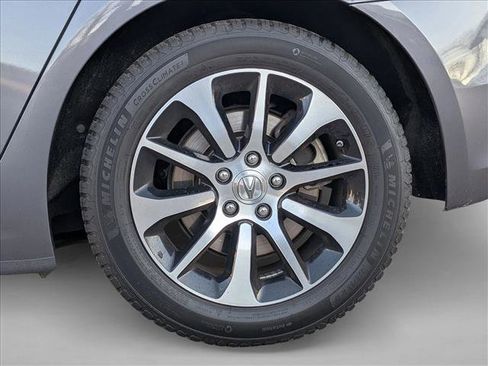 Used 2017 Acura TLX w/ Technology Package image 21