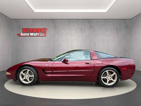 Used 2003 Chevrolet Corvette Coupe w/ Preferred Equipment Group RWD image 4