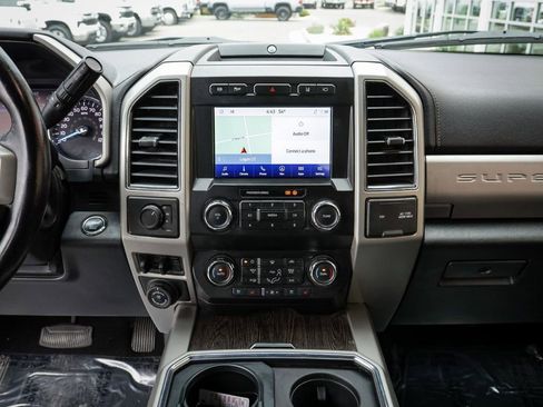 Used 2020 Ford F450 Lariat w/ Lariat Ultimate Package AWD/4WD image 18