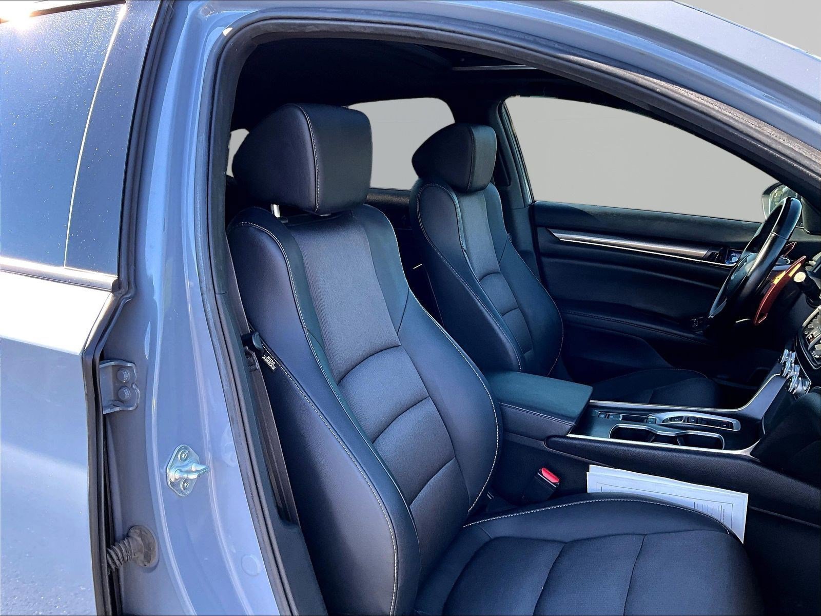 Used 2021 Honda Accord Sport image 29