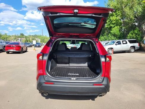 Used 2025 Toyota RAV4 XLE AWD/4WD image 28