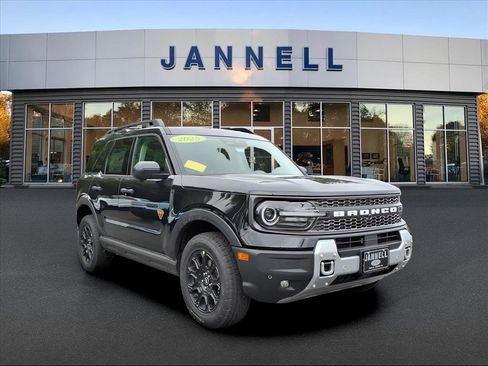 New 2025 Ford Bronco Sport Badlands w/ Badlands Tech Package image 2