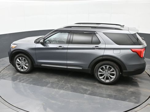 Used 2021 Ford Explorer XLT w/ Equipment Group 202A image 35