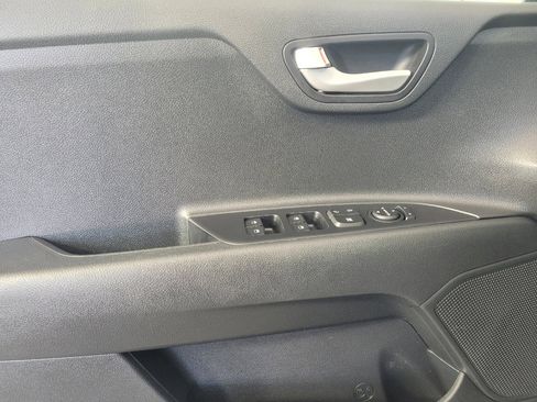 Used 2023 Kia Rio LX image 27