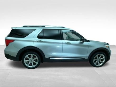 Used 2020 Ford Explorer Platinum AWD/4WD image 9