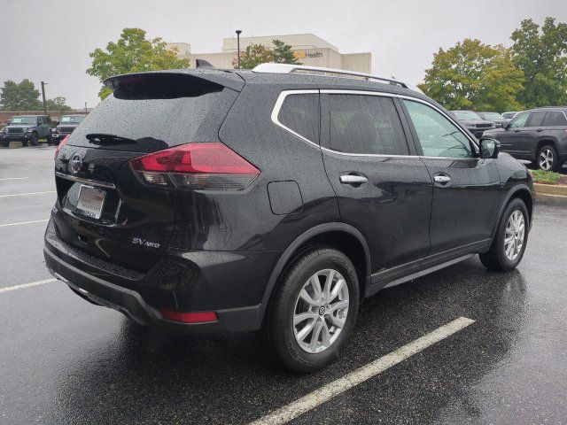 Used 2018 Nissan Rogue SV w/ Premium Package AWD/4WD image 4